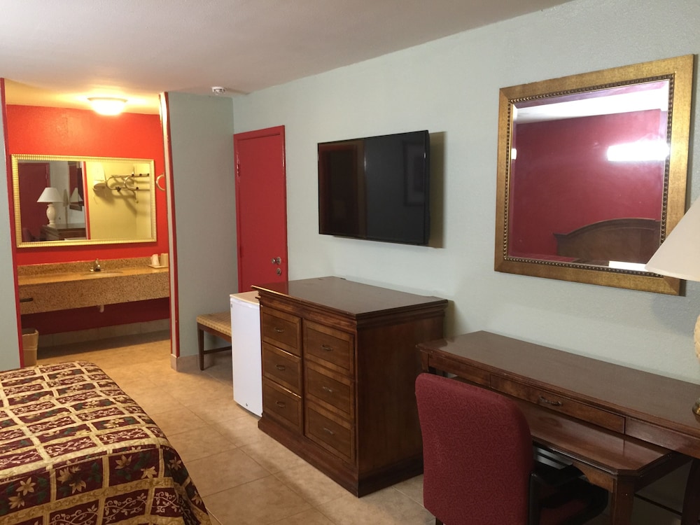 Standard Room photo 2