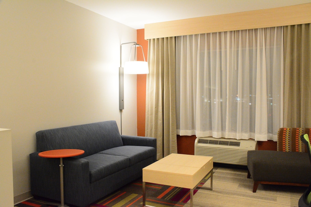 Holiday Inn Express & Suites Lexington Park California by IHG, 写真 9