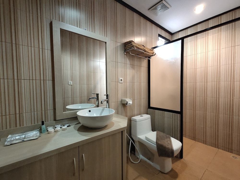 Grand Room photo 2