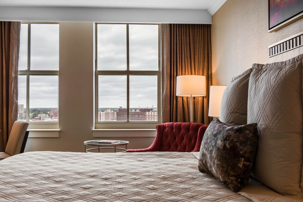 Omni Providence, Φωτογραφία 2