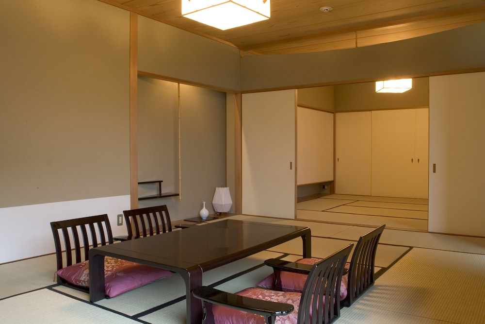 Japanese-Style Rooms, Non Smoking With French Dinner At 6pm - Photo 3