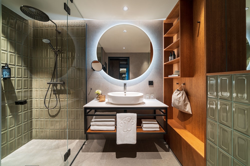 Signature Room (Cove) - Photo 2