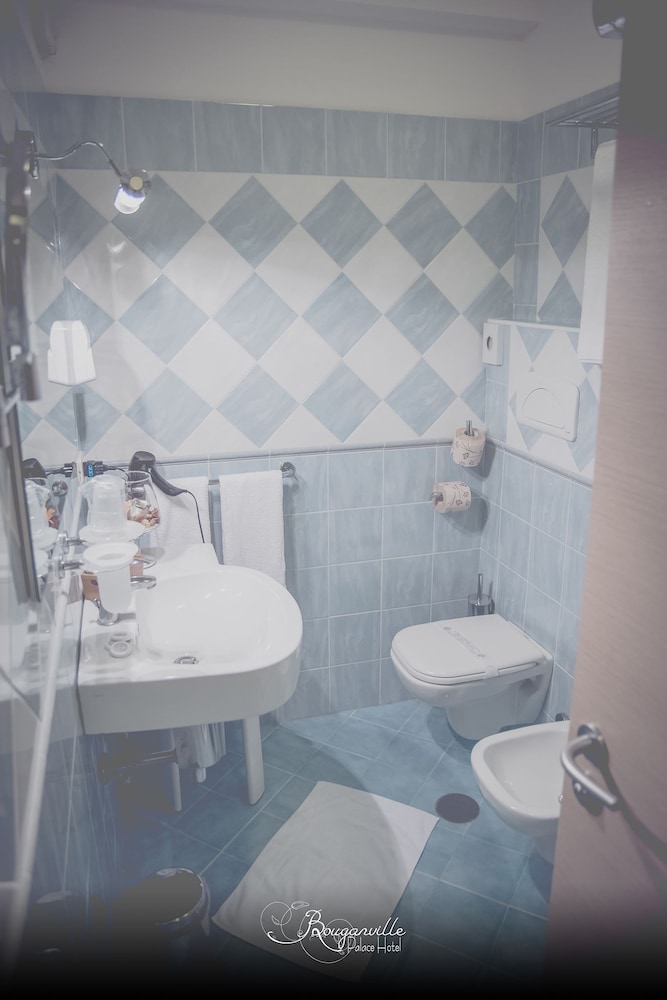 Superior Double or Twin Room photo 2