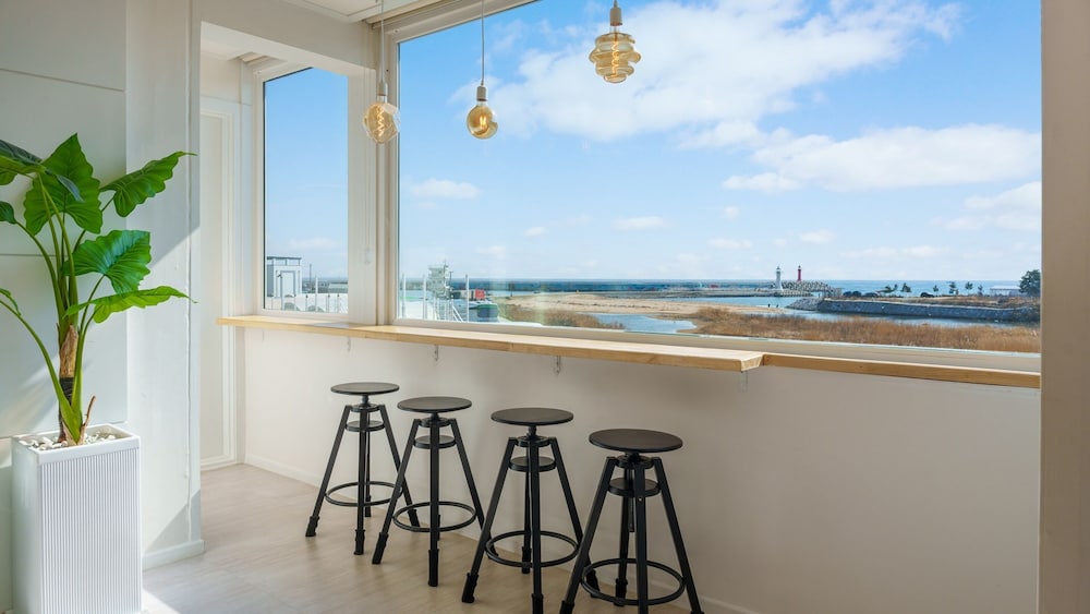 Basic Room, 3 Bedrooms (301(Grand room/Ocean view/PrivateBBQ))