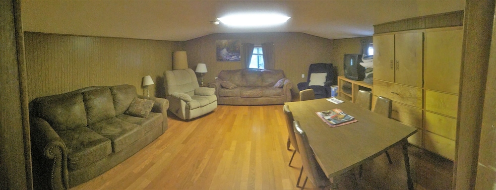 Alder Cottage Upper Unit photo 3