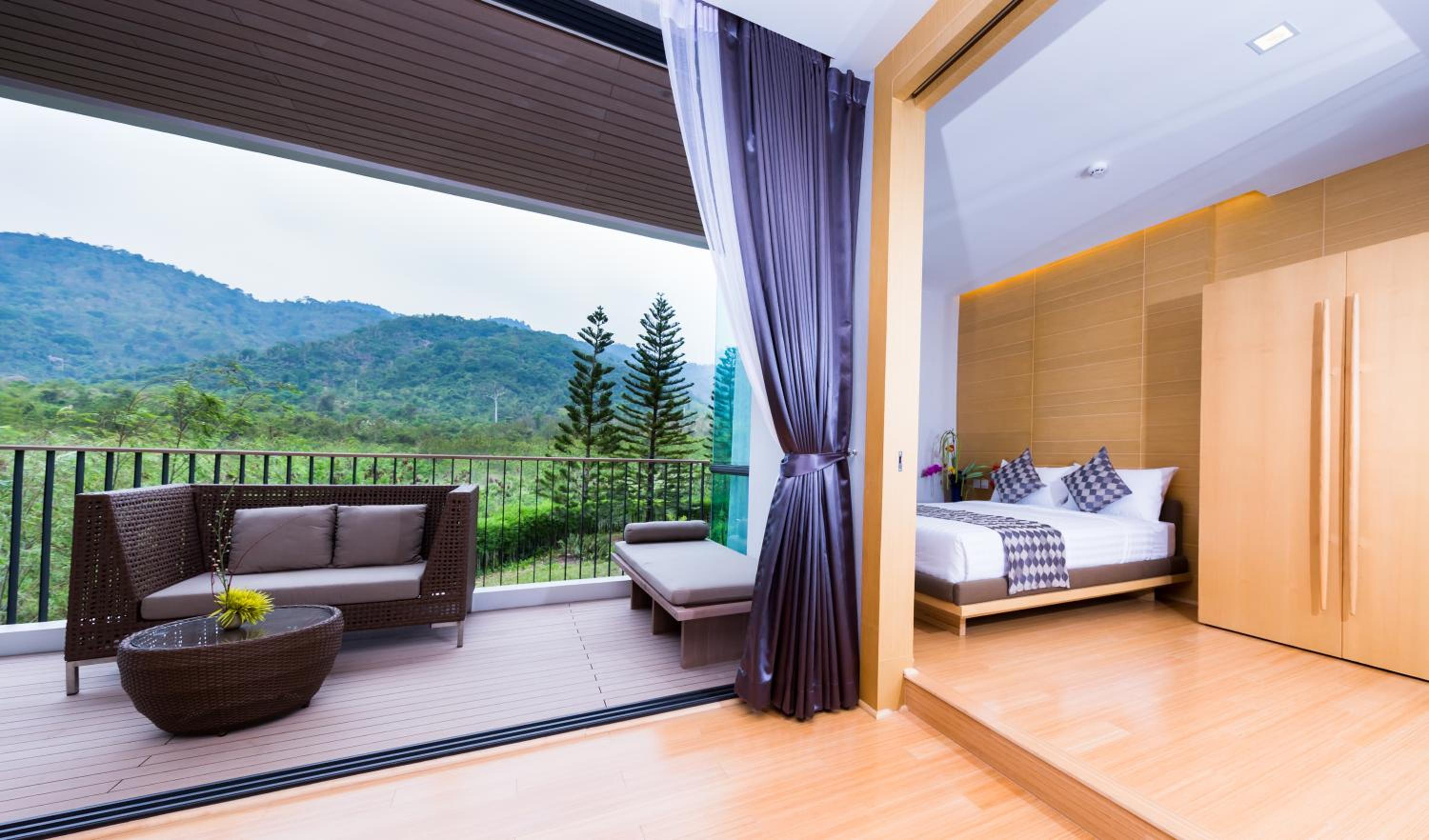 Quadruple Room with Mountain View - Photo 3