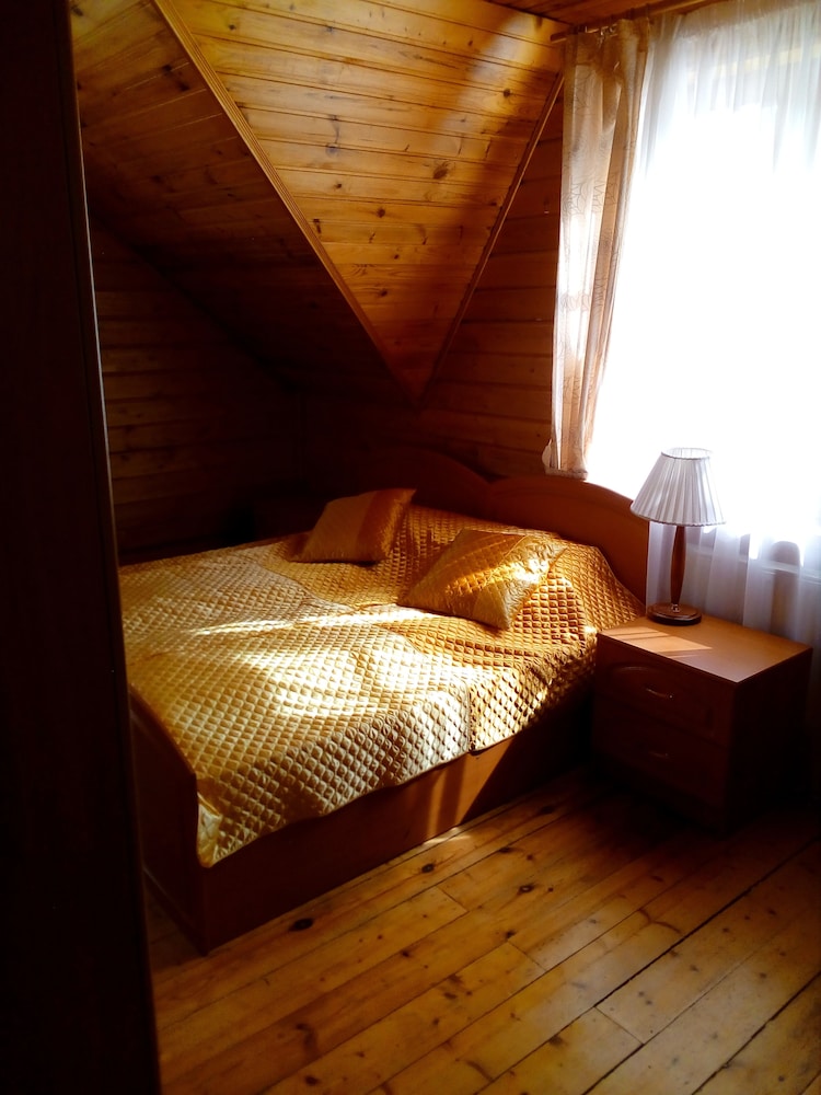 Traditional Cottage photo 1