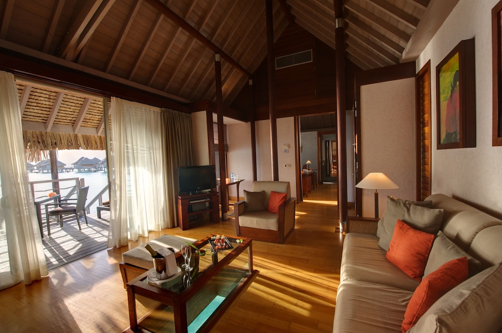 Room, Multiple Beds, Overwater (marina View)