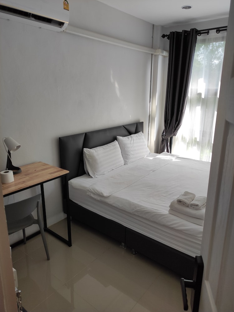 Standard Double Room, 1 Queen Bed - Photo 3