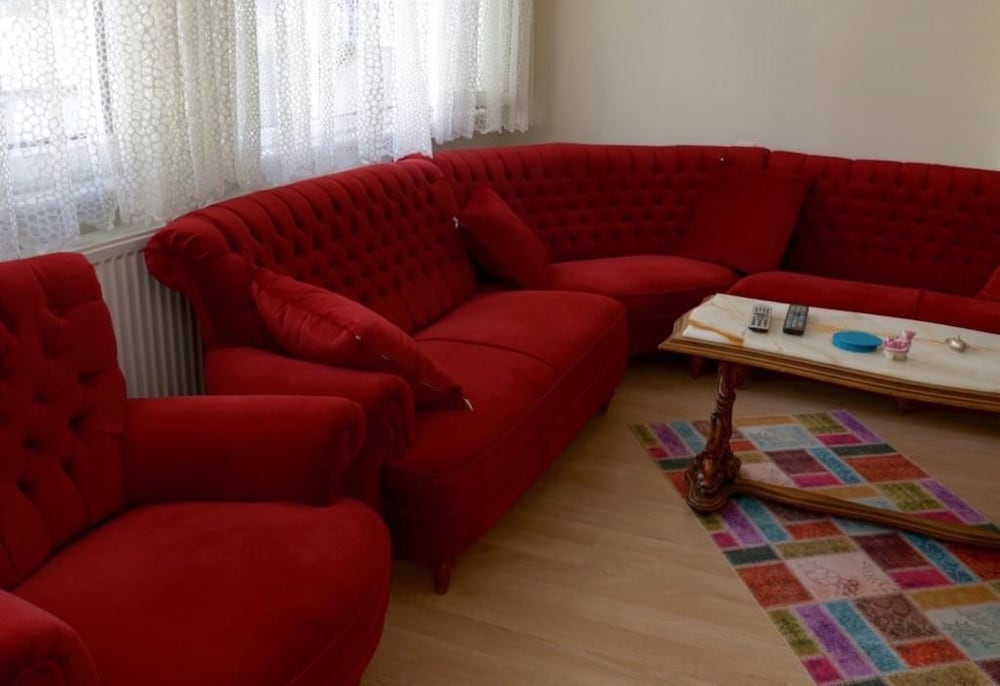 Basic Apartment photo 1