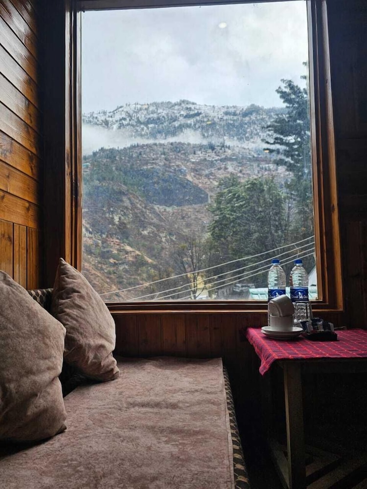 Premium Double Room, Balcony, Valley View photo 2