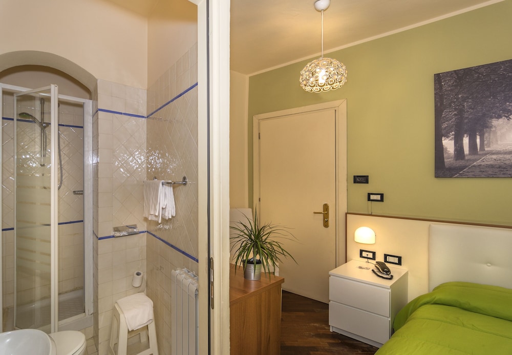 Superior Triple Room - Photo 4