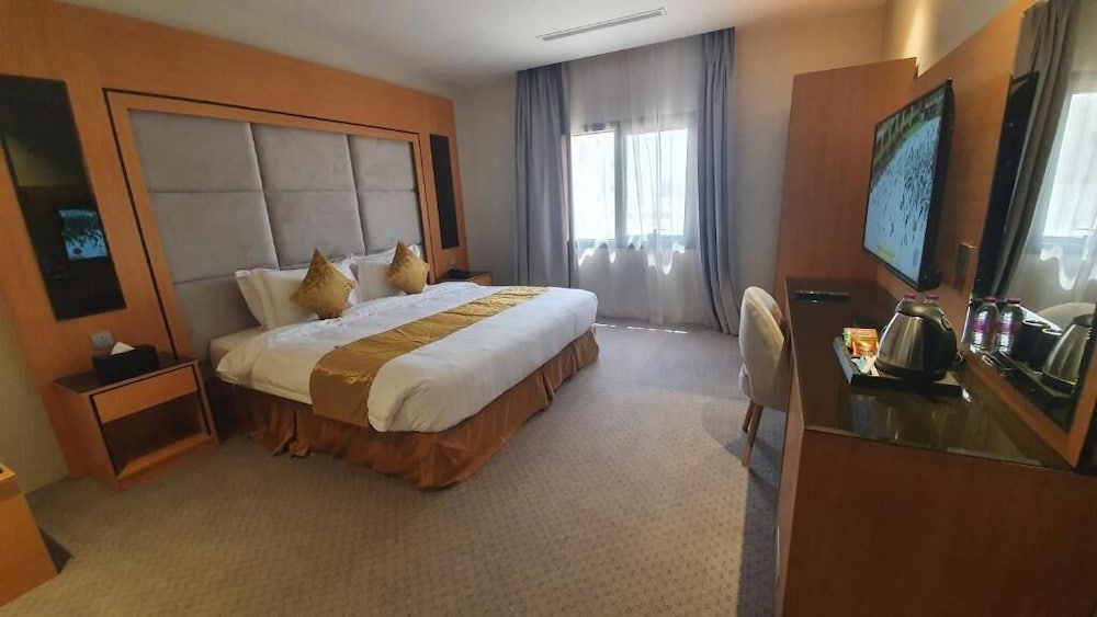 Deluxe Single Room, City View