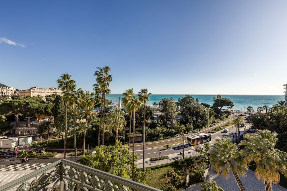 Superior Room, Sea View - Photo 5