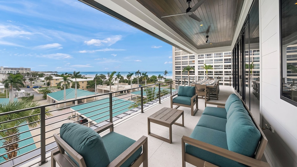 Over the Top in Siesta Key, Billede 25