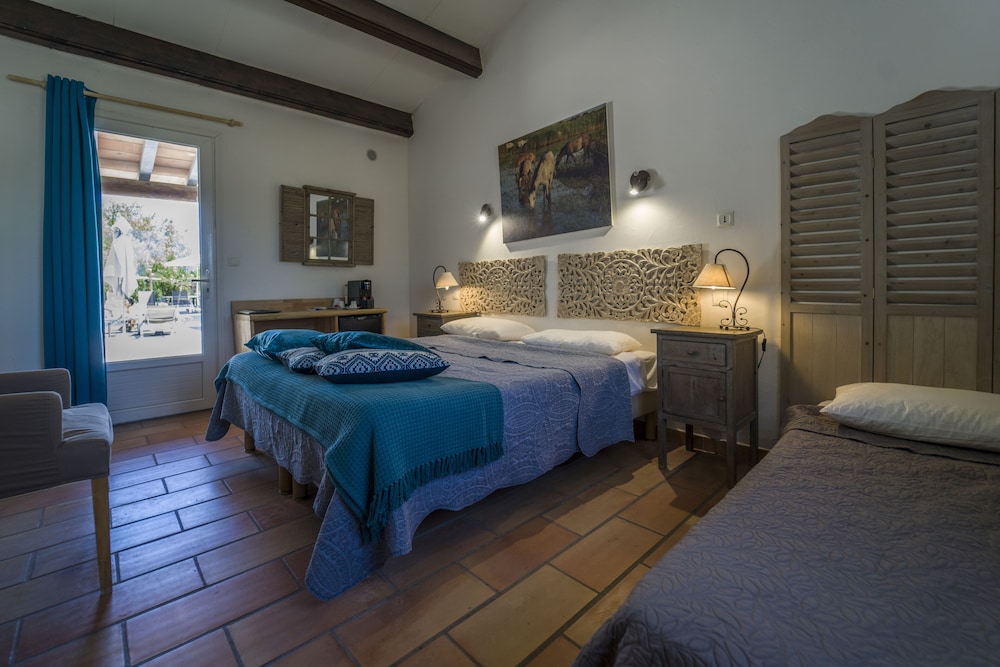 Triple Room, Terrace - Photo 3