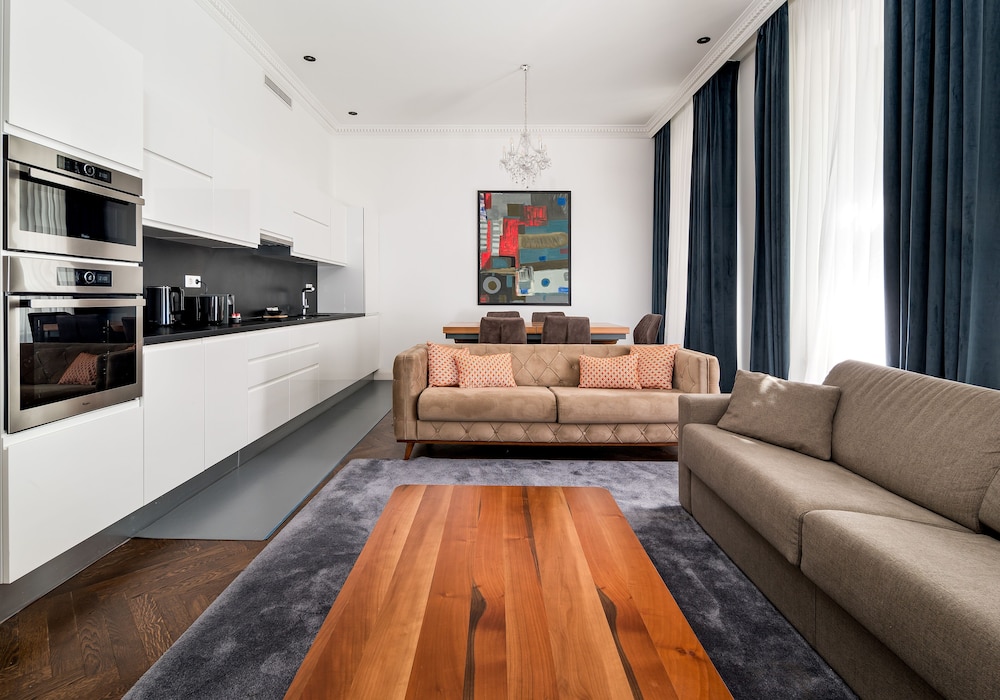 Superior Apartment, 2 Bedrooms