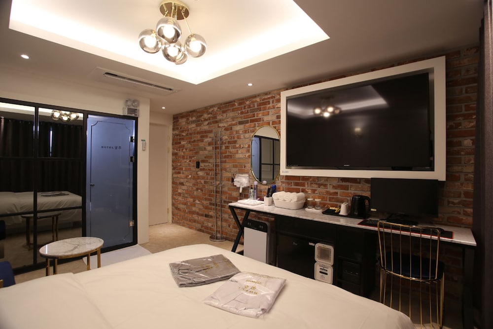 A Standard Room - Photo 1