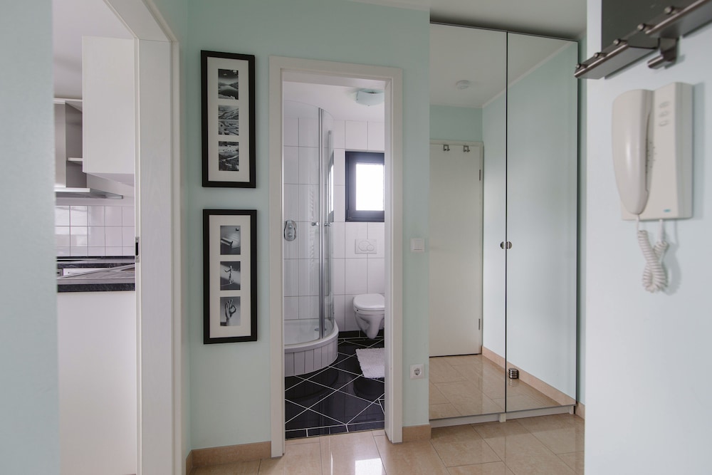 Business Apartment, Garden View photo 2