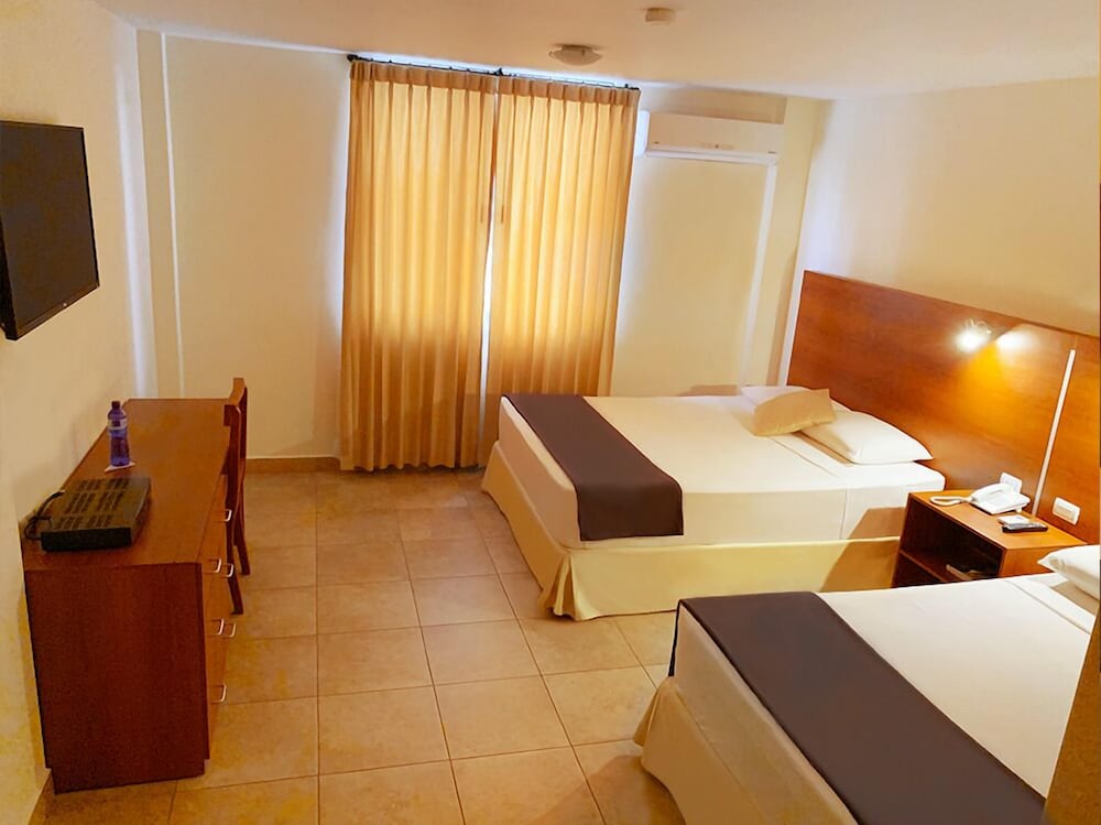 Family Double Room, City View