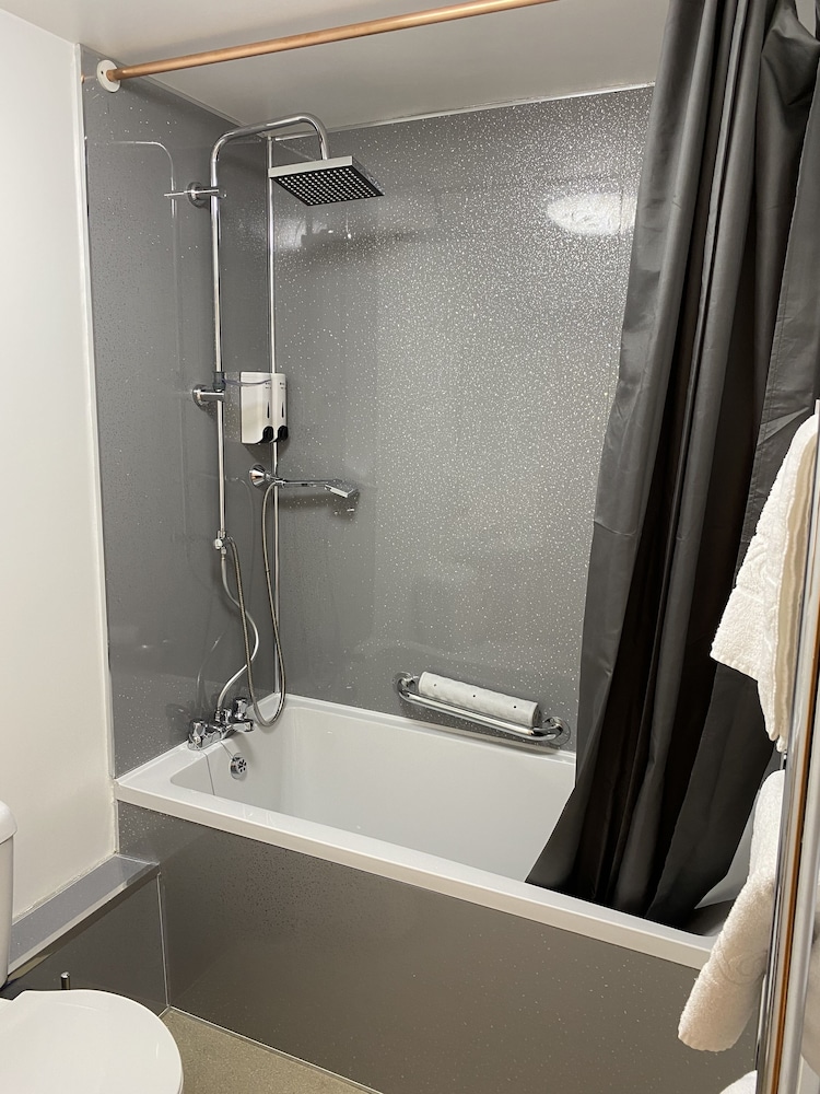 Triple Room - Photo 7