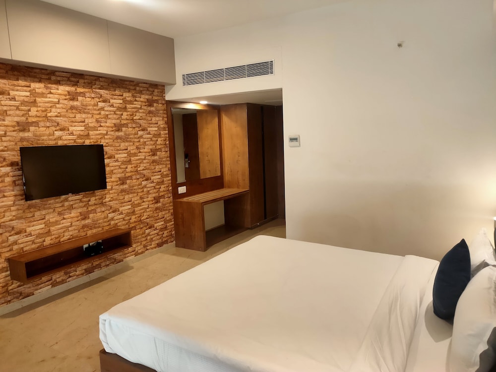 Elegance Room - Photo 3