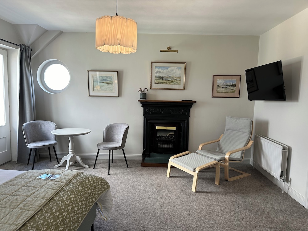Premium Studio Suite photo 3