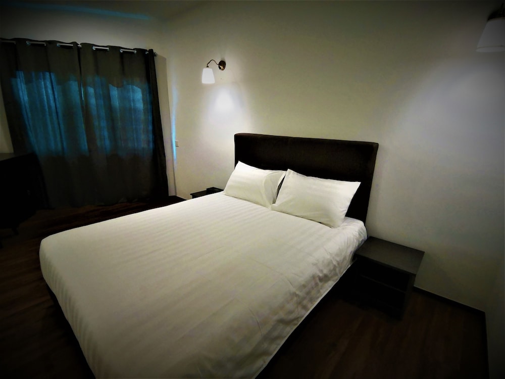 Deluxe Double Room - Photo 6