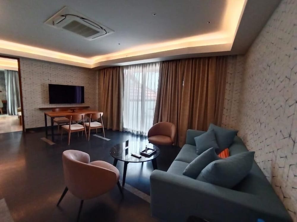 Royal Suite photo 1