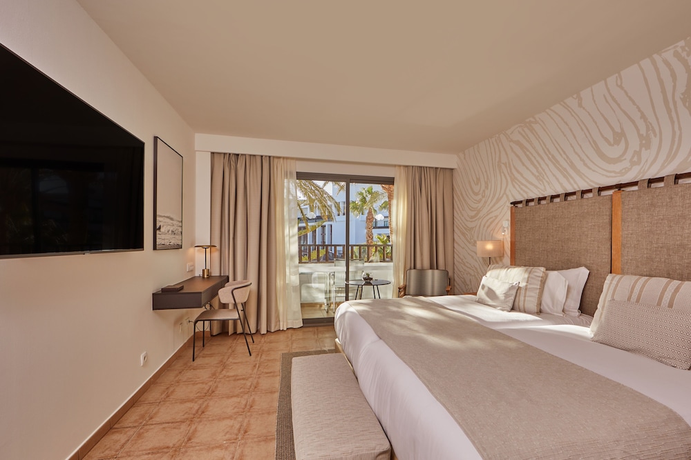 Double Room, Terrace, Pool View