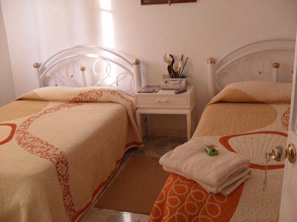 Family Double Room, Courtyard View photo 1