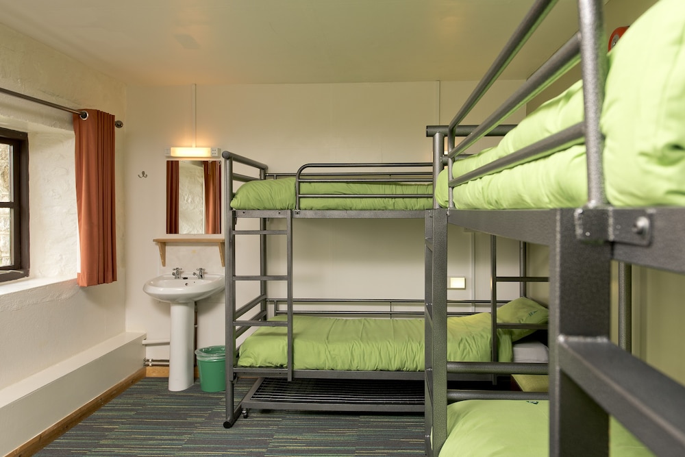 Shared Dormitory, Men Only, Shared Bathroom (Sleeps 6) photo 3