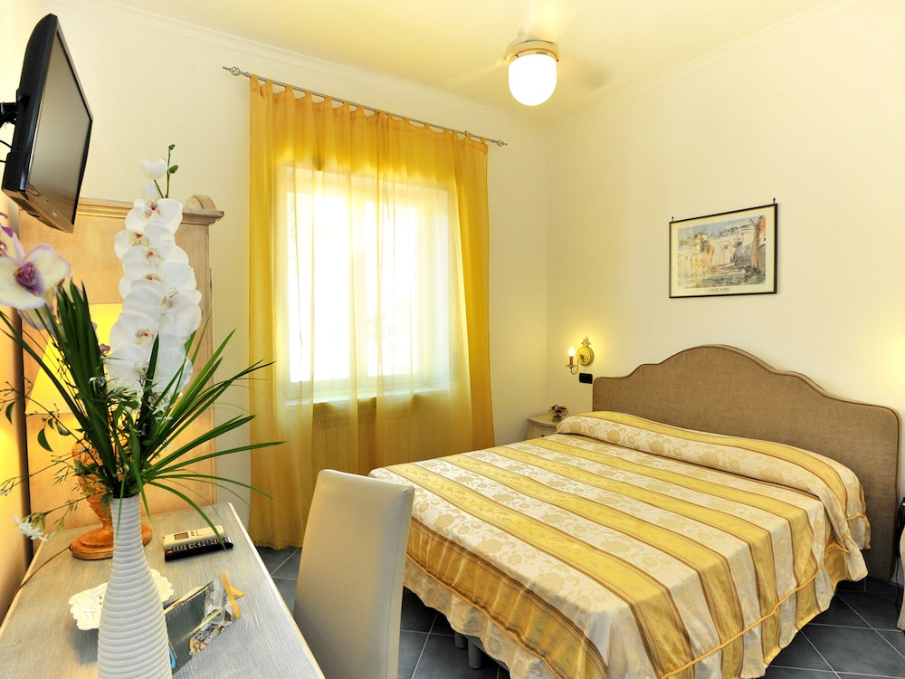 Executive Double Room photo 3