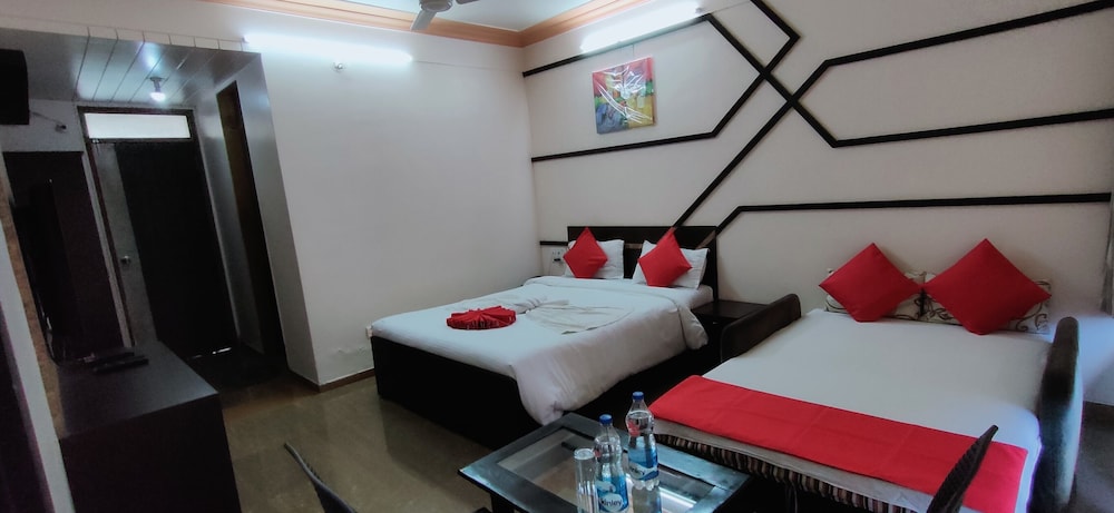 Deluxe Room, Garden View photo 3