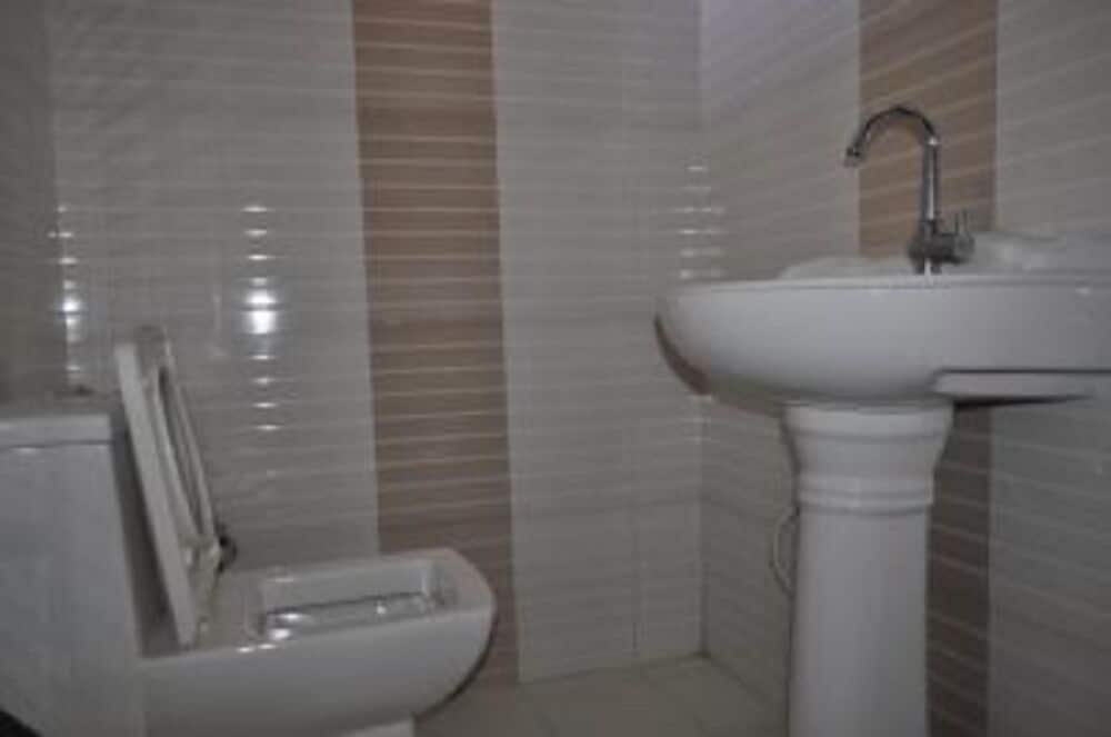 Deluxe Room, Hill View photo 3