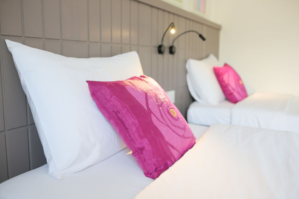 Superior Twin Room - Photo 6