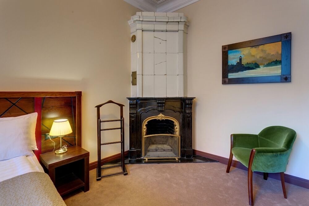 Suite, 1 King Bed, City View photo 1