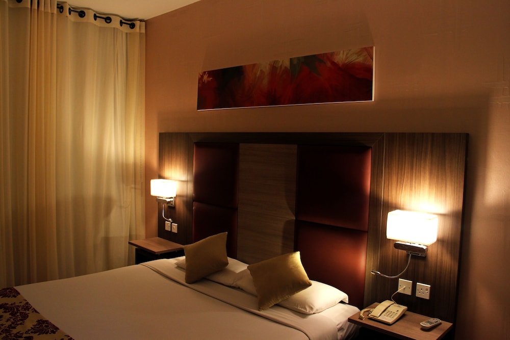 Suite, 1 Bedroom photo 2