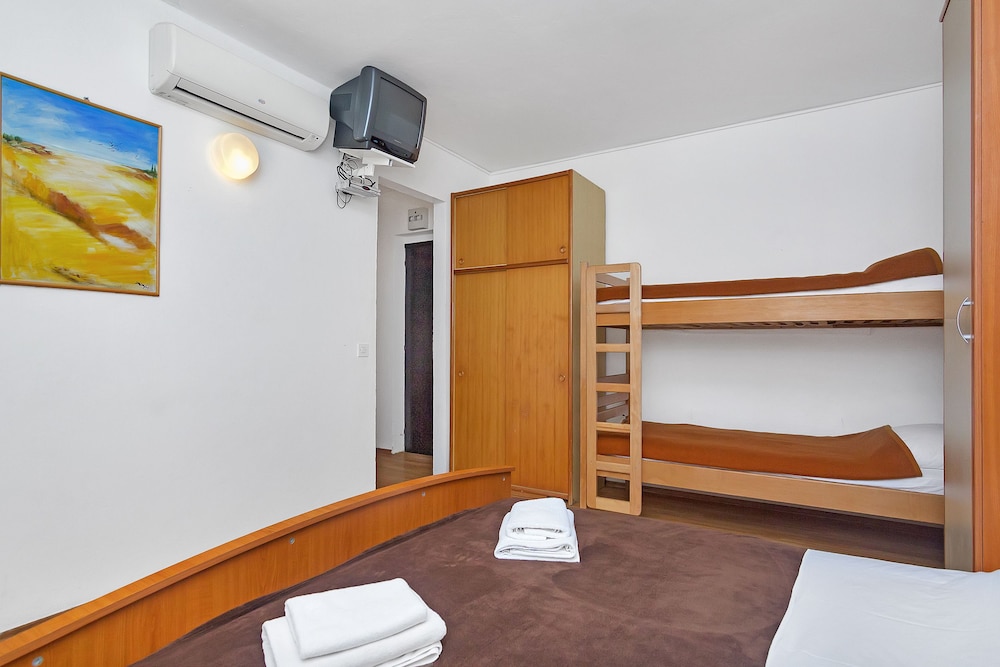 Apartment (Cico 4) photo 1