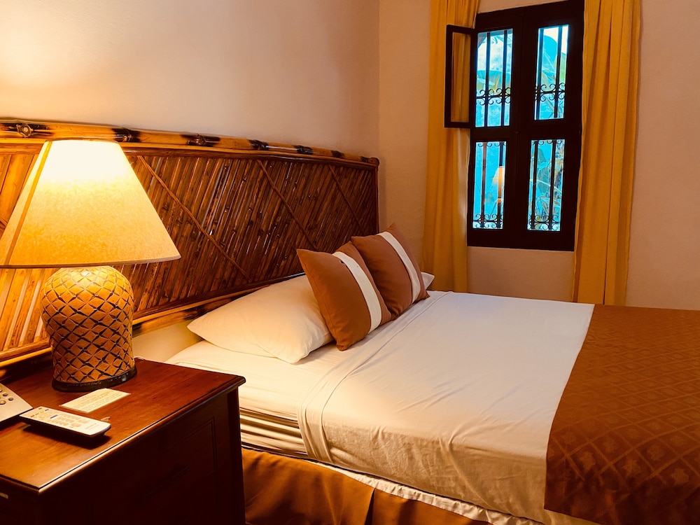 Standard Double Room, 2 Double Beds, Accessible
