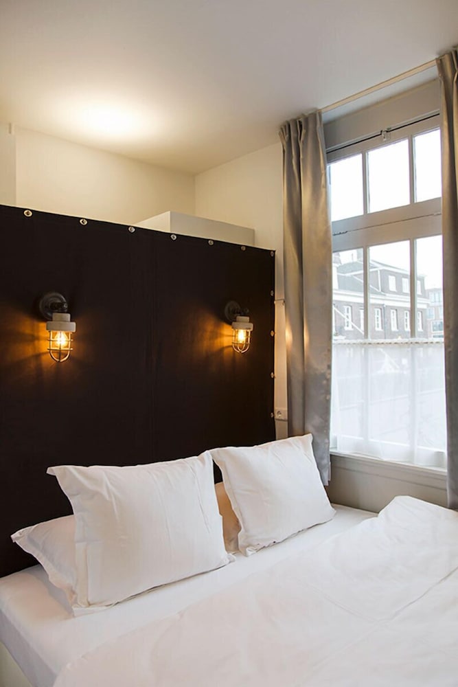 Apartment, Canal View photo 1