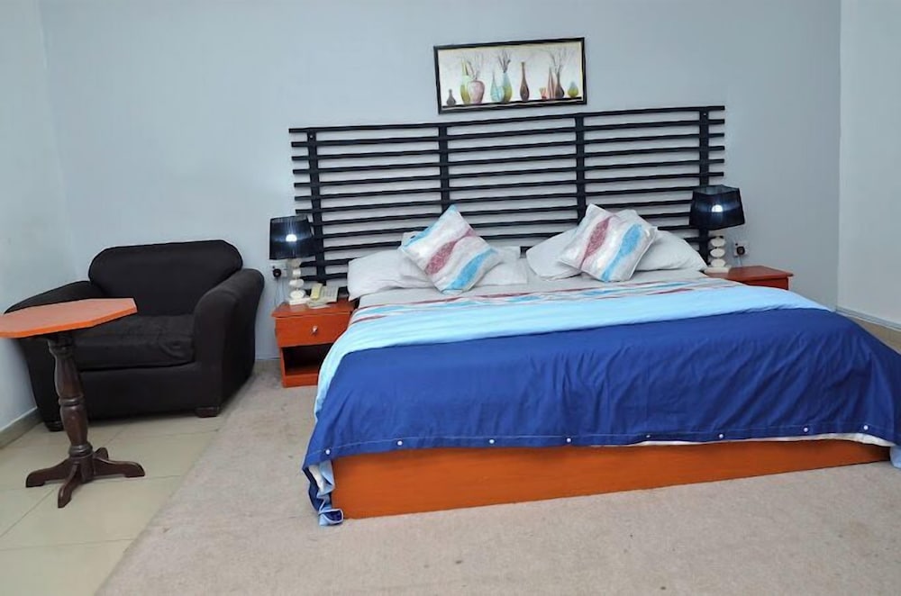 Deluxe Room, Balcony, City View photo 2