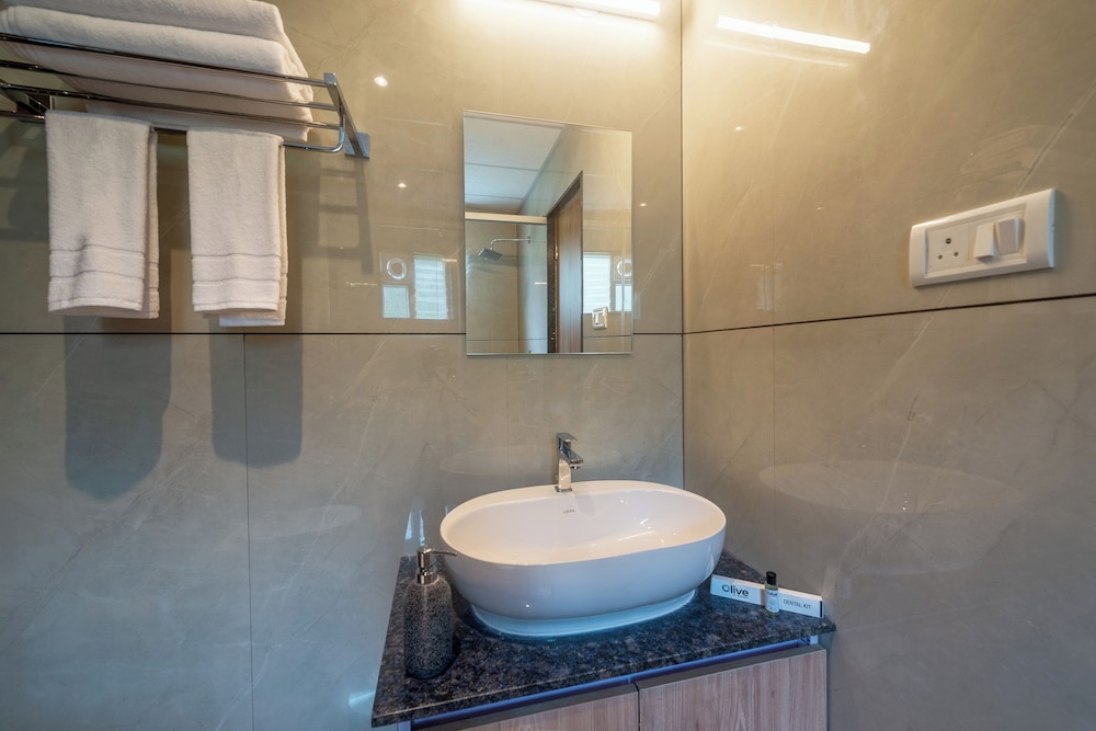Standard Room - Photo 12