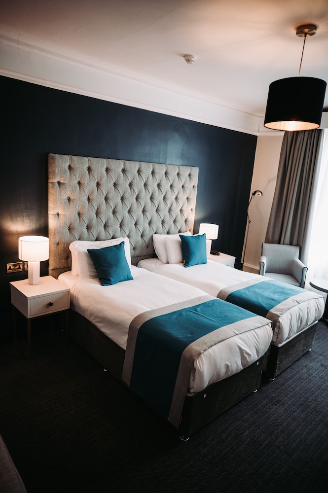 Classic Twin Room - Photo 4