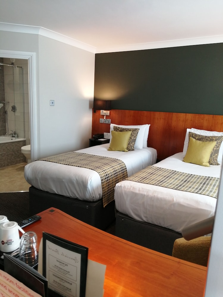 Standard Room, 2 Twin Beds, Non Smoking photo 2