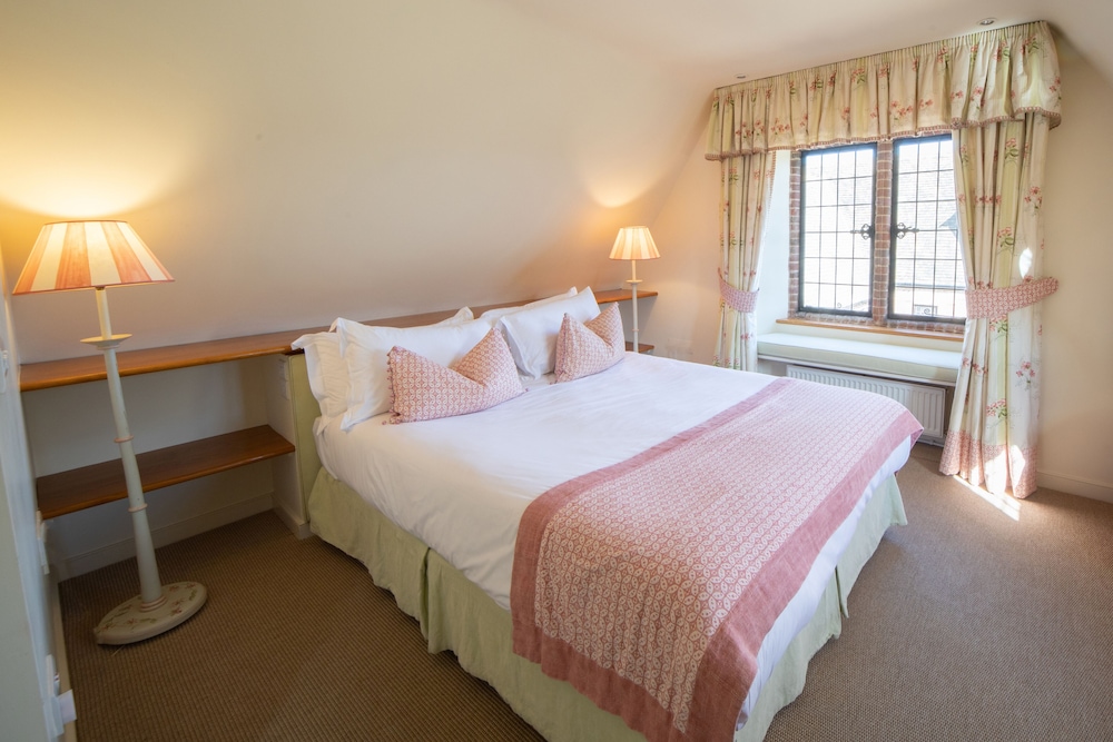 Standard Double Room, Ensuite photo 3
