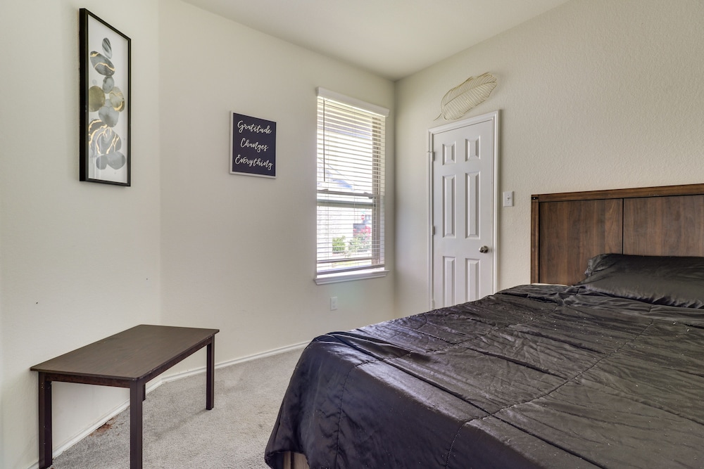House (2 Bedrooms) photo 1