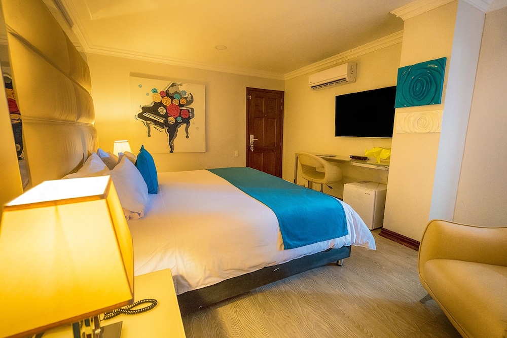 Superior Room - Photo 8