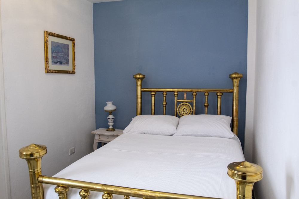 Design Quadruple Room photo 2