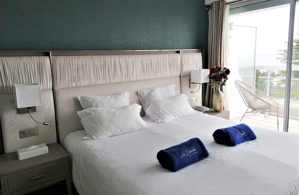 Superior Room, Balcony, Oceanfront photo 2